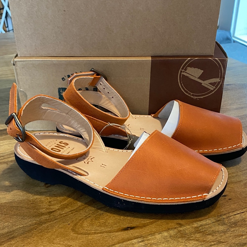 PONS orange wedge avarcas NIB